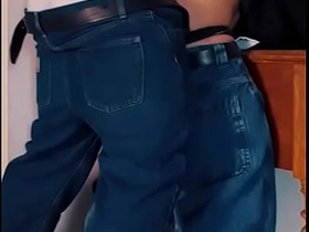 EL REPARTIDOR DE PIZZA ACEPTA FORLLARME POR CASH EXTRA asian gay sex fun secret videos