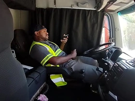 Masturbando no caminhão asian hot handsome detached turtle-dove copulation videos