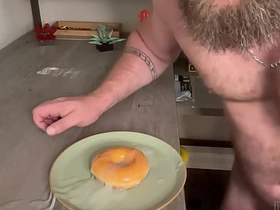 Big Dick Bodybuilder Unloads Multiple Cumshots to Glaze a Donut elated sex asian hd videos