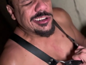 Anddy Brazil fodendo ao vivo na melhor festa de sexo de São Paulo. hot asian merry mating videos.