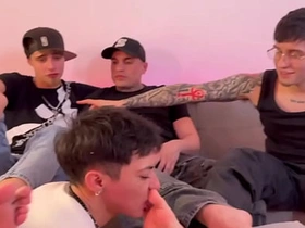 PUTARIA ENTRE BRASILEIRO E ARGENTINOS. - FREE asian gay site2 sex videos