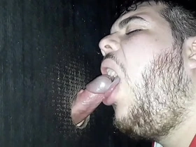 Minha Primeira Vez No Gloryhole Ganhei Leite Grosso / Fiz o Magrinho Chaser Gozar Com Meu Dentro Dele (DOBRADINHA COMPLETA) asian pornstar happy-go-lucky sex videos