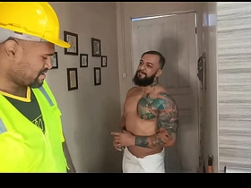 Emprestei minhas ferramentas ao vizinho e ele meteu forte! asian gay dady sex videos