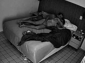 Brinque de pau duro e bumbom guloso logo ali para a câmera espiã asian china gay sex videos