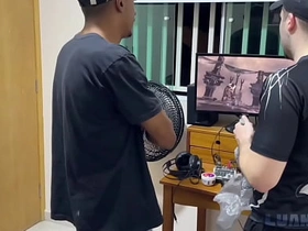 Nerd putinho, não pode ver um Motoboy que quer sentar na rola do trabalhador asian big ass gay sex videos