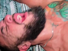 VIERAM ME VISITAR E ACABOU ROLANDO UMA PUTARIA A 4. asian mallu gay sex videos