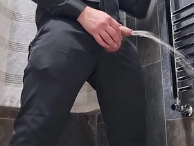 ABITO NERO ELEGANTE  SEGA LUNGA MEZZ'ORA E UN ENORME CARICO DI SPERMA - CAZZO GROSSO BAGNATO IN PRIMO PIANO E GEMITI Bracken SCHIZZATA FORTE FINALE xxx sexual relations gay videos asian