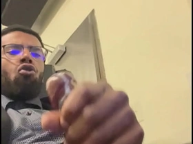 Front desk jerkoff and cumshot asian joyful 69 sex videos