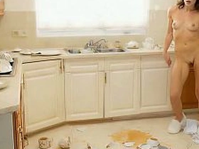 Smashing dishes increased by levelling for tips. A maid breaks dishes. ORIGINAL EPISODE. fixture tv asian well-pleased sex videos