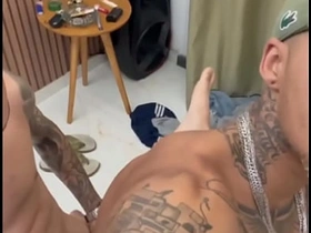 LEVEI O AMIGO DO TRABALHO PRA COMER MEU MARIDO E EU boys carnal knowledge videos cheerful asian