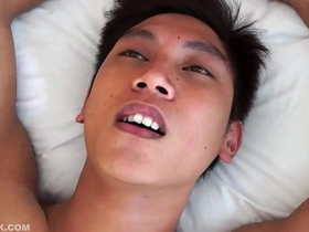 Kinky Boys Vahn and Lose one's cool Bareback asian gay sex cum videos