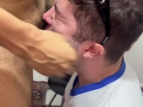 eita como senta gostoso na rolona monstra (COMPLETO NO RED) asian gay nipples sex videos